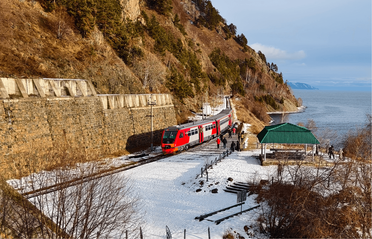 Однодневный тур по берегу Байкала на туристическом поезде