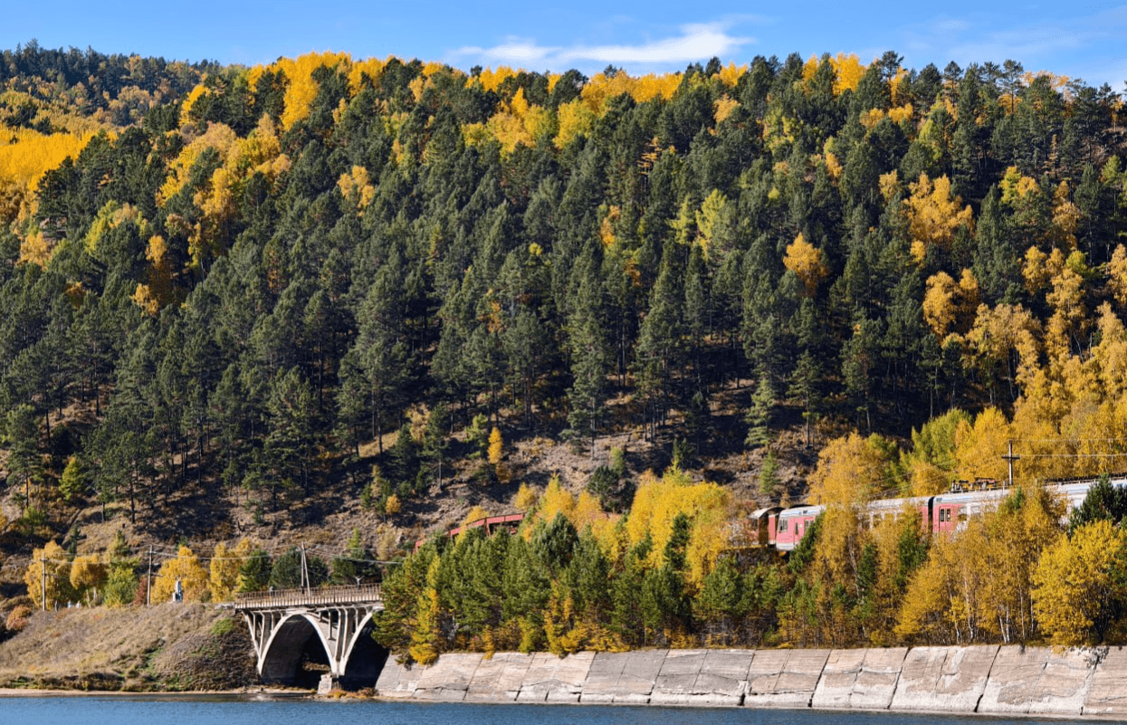 Зеркальный маршрут BAIKAL TRAIN на электропоезде