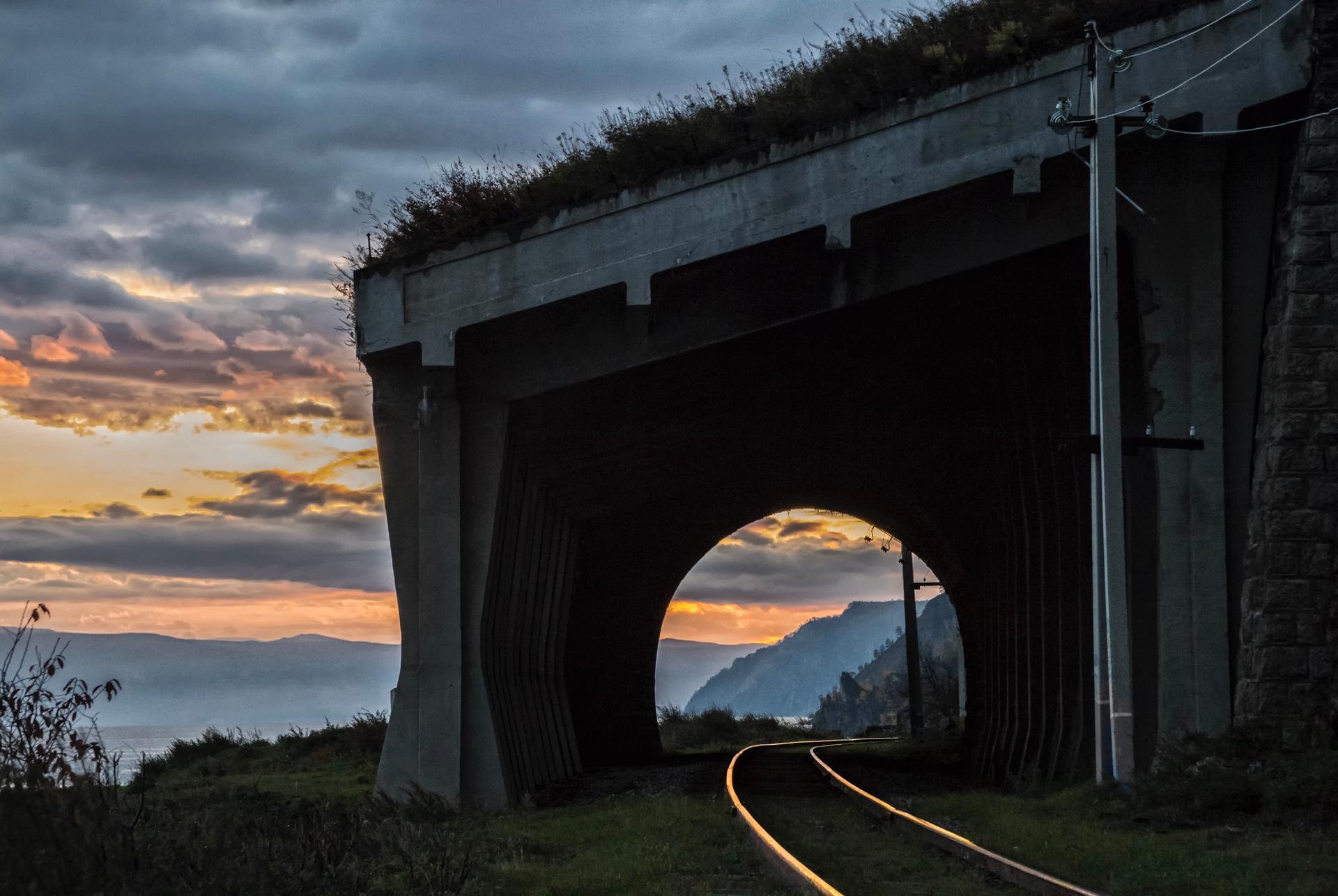 Зеркальный маршрут BAIKAL TRAIN на электропоезде